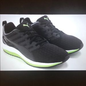 Puma Women’s Flare Q2 Filt Sneakers